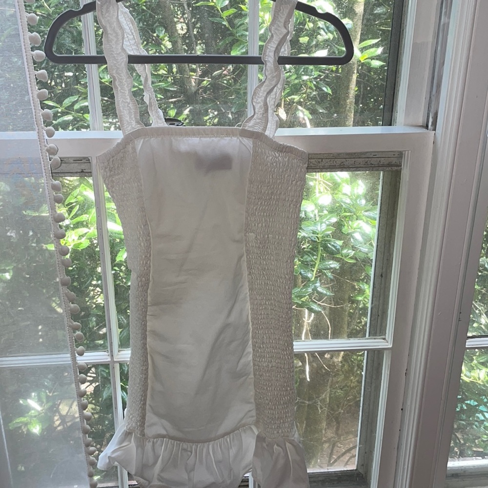 cute white dress!